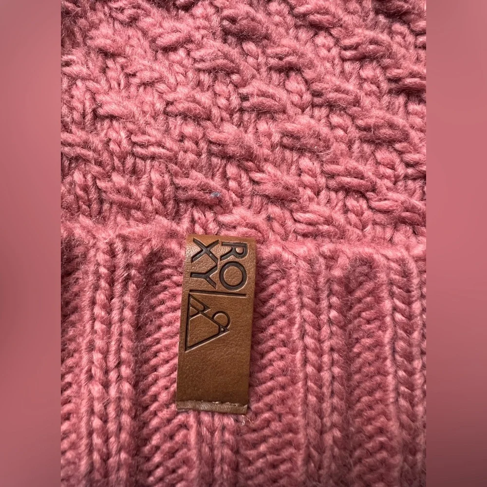 Roxy Knit Beanie Hat in Rose Pink